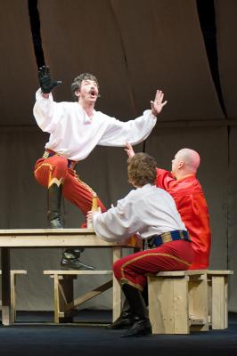 Театр на Соборной представил драму о войне 1812 года